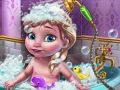 Игра Малышка Ледяная королева: развлечения в душе онлайн