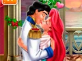 Игра Поцелуй принцессы-русалки Омелы онлайн