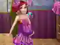Игра Беременные принцессы на подиуме онлайн